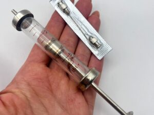 1984 Vintage Soviet USSR Doctor Nurse Medical Glass Metal Syringe New in Box