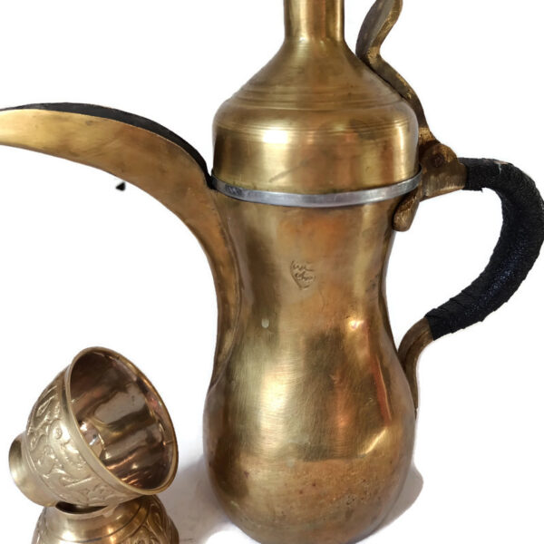 ⁦Antique Arabic Islamic Dallah Coffee Pot Bedouin Copper Middle East 2 cup coffee⁩ - الصورة ⁦8⁩