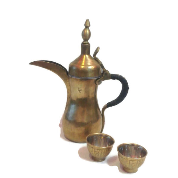 ⁦Antique Arabic Islamic Dallah Coffee Pot Bedouin Copper Middle East 2 cup coffee⁩ - الصورة ⁦5⁩