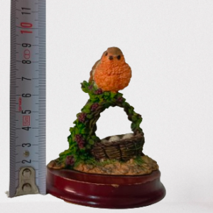 VINTAGE Crested Sparrow Bird Figurine Hand Painted Resin Attached Wood Base Bord